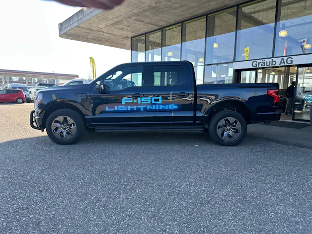 Ford F-150 Lightning 91 kWh Lariat Launch Edition
