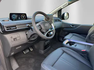 Hyundai Staria Pr. 1.6 HEV Amplia