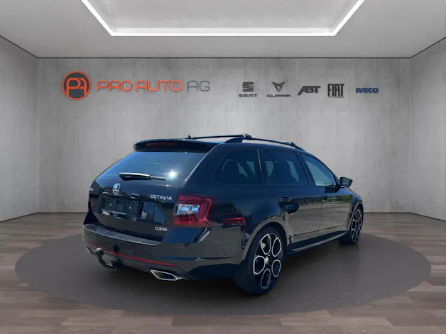 Škoda Octavia Combi 2.0 TSI RS DSG