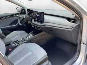 Škoda Octavia Combi 1.5 TSI mHEV DSG Selection