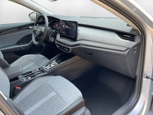 Škoda Octavia Combi 1.5 TSI mHEV DSG Selection