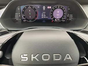 Škoda Octavia Combi 1.5 TSI mHEV DSG Selection