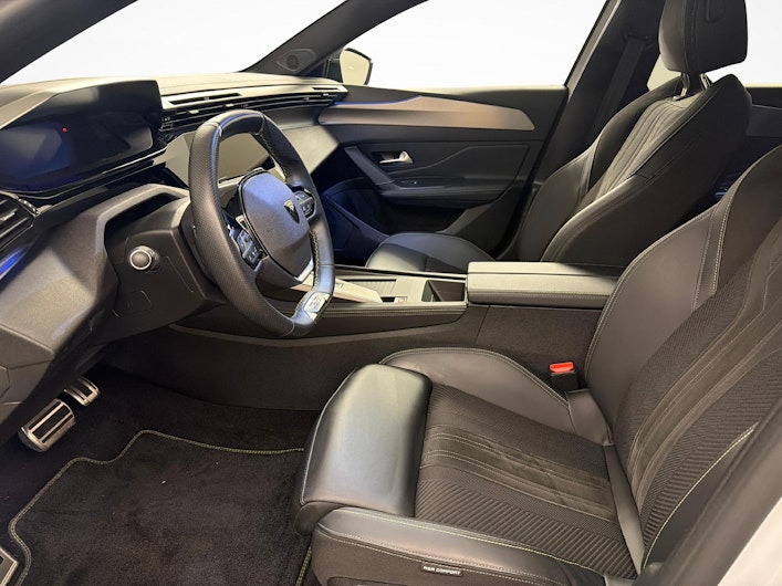 immagine del veicolo PEUGEOT 308