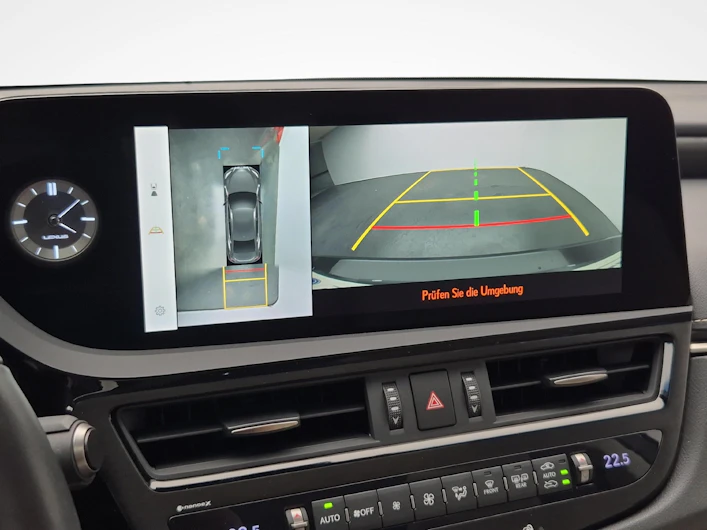 Fahrzeugbild LEXUS ES