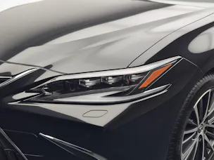 Lexus ES 300h Excellence