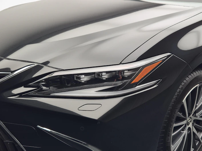 Fahrzeugbild LEXUS ES
