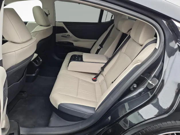 Lexus ES 300h Excellence