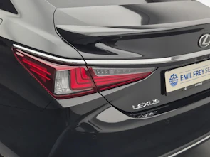 Fahrzeugbild LEXUS ES 300h Excellence