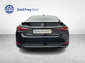 https://vehicle.imgix.net/3942566/ecd9d922-9eba-4e4e-8583-358b5fdf24c3.jpg