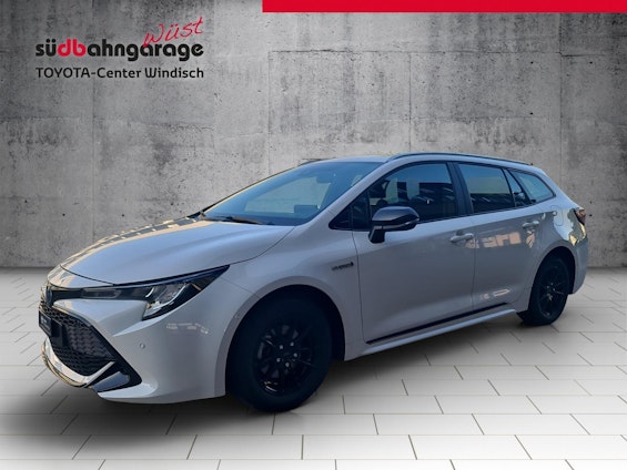 First vehicle image