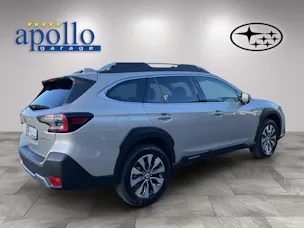 Subaru Outback 2.5i 30th Anniversary Tan
