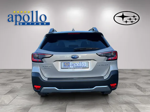 Subaru Outback 2.5i 30th Anniversary Tan
