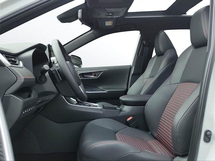 Vehicle image TOYOTA RAV-4