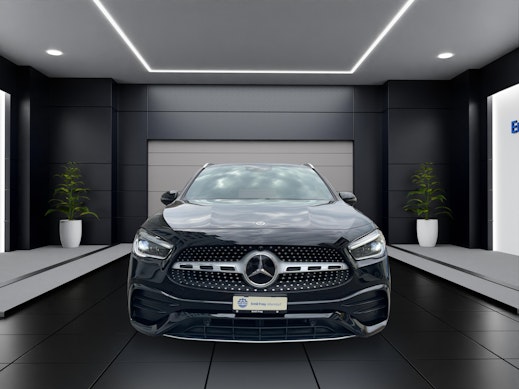 MERCEDES-BENZ GLA 250 AMG Line 4matic 1
