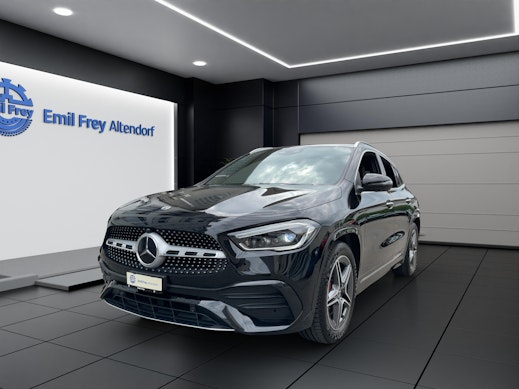 MERCEDES-BENZ GLA 250 AMG Line 4matic 0