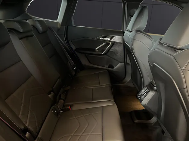 BMW X1 23i xDrive paddles