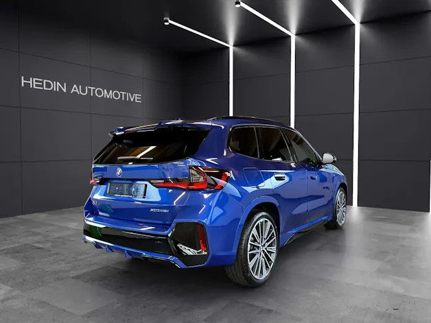 BMW X1 23i xDrive paddles