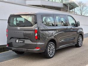 Vehicle image FORD Tourneo C Bus 320 L1 2.0 EcoBlue 170 Titanium