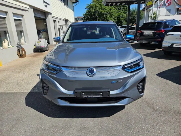SsangYong Korando eMotion Titanium