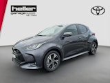 First vehicle image