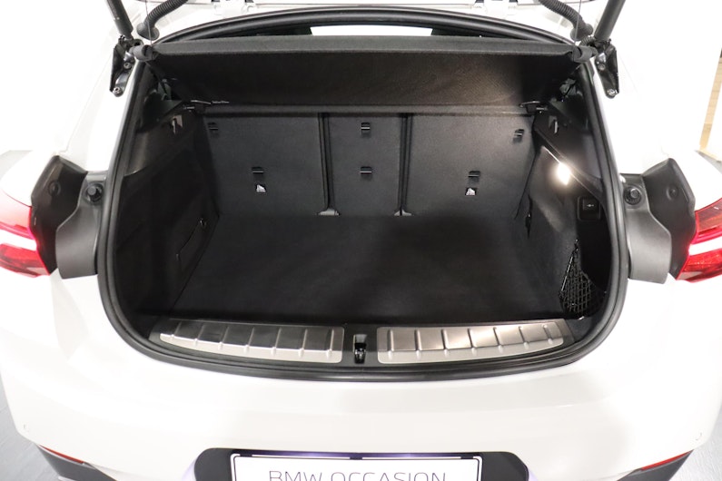 Vehicle image BMW X2