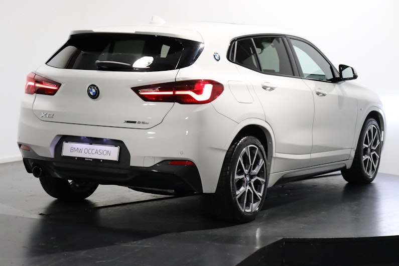 Vehicle image BMW X2