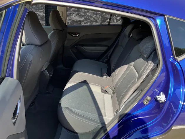 Subaru Crosstrek 2.0i e-Boxer Swiss Plus