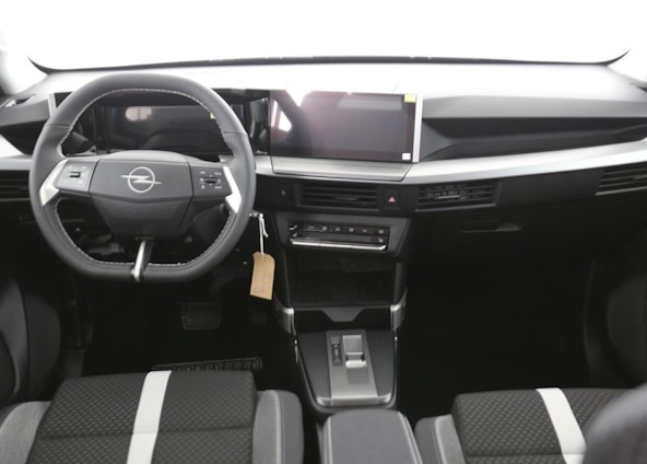 Vehicle image 7 Vehicle image 7