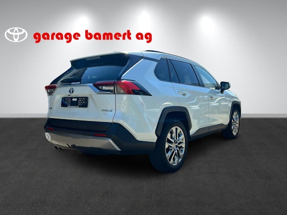 Vehicle image 5 Vehicle image 5