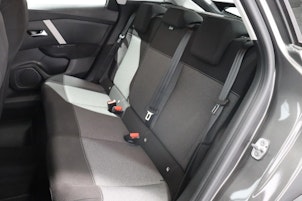 Vehicle image CITROEN C4 1.2 PureTech Swiss Edition