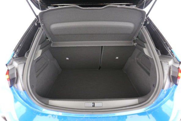 Vehicle image 8 Vehicle image 8