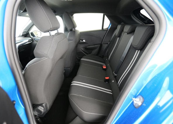 Vehicle image 6 Vehicle image 6