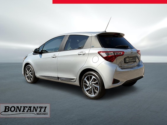 Vehicle image 6 Vehicle image 6