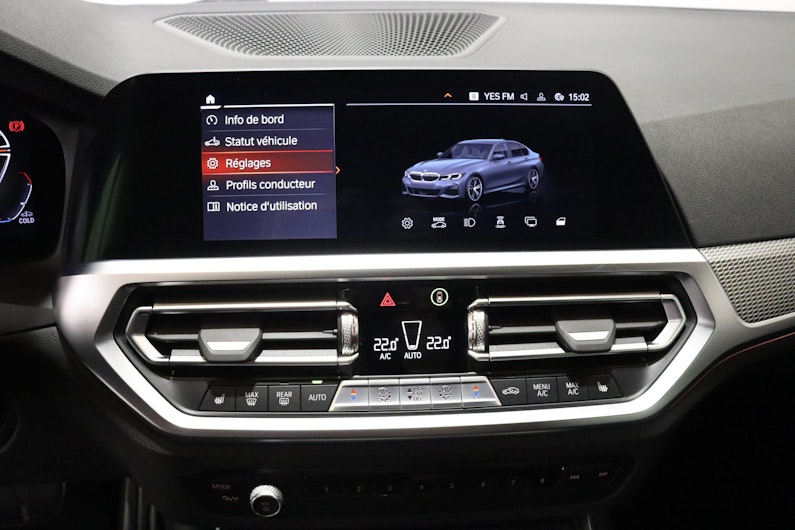 Vehicle image BMW 3 SERIES