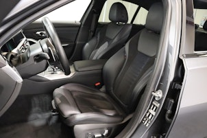 Vehicle image BMW 320d xDrive SAG