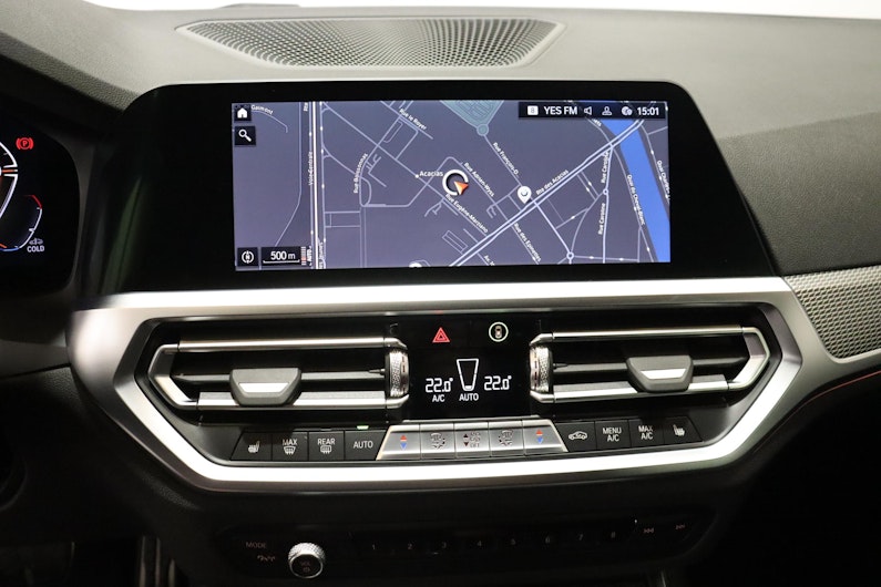 Vehicle image BMW 3 SERIES