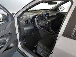 https://vehicle.imgix.net/3942937/e3162e89-9a1e-4717-95a5-067050e901ca.jpg