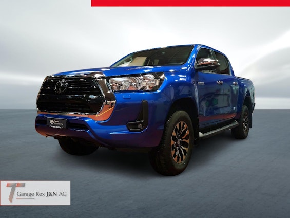 First vehicle image First vehicle image