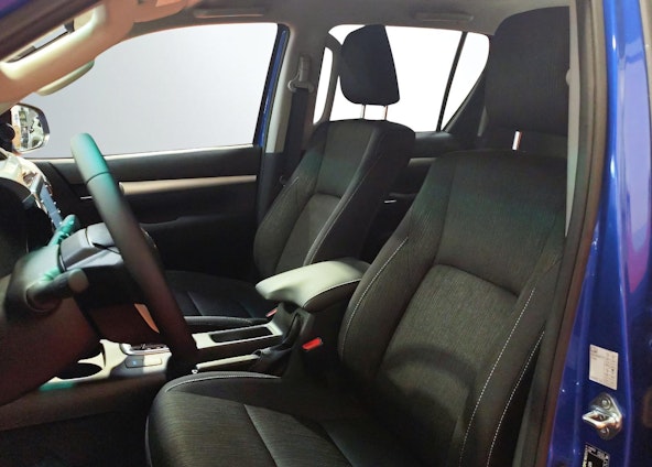 Vehicle image 6 Vehicle image 6