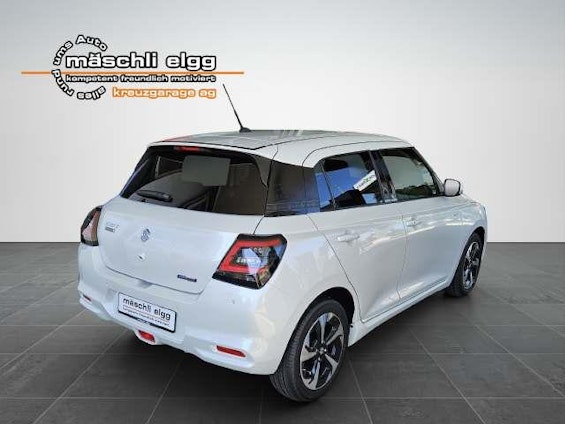 Vehicle image 3 Vehicle image 3