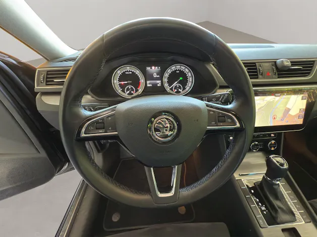 Škoda Superb Combi 2.0 TDI Style DSG