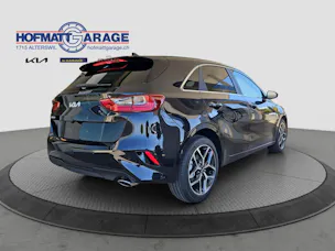 Kia Ceed 1.5 T-GDi MHEV Power