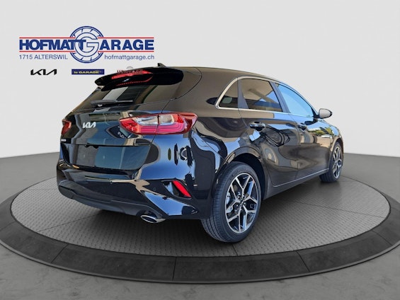 Vehicle image 2 Vehicle image 2