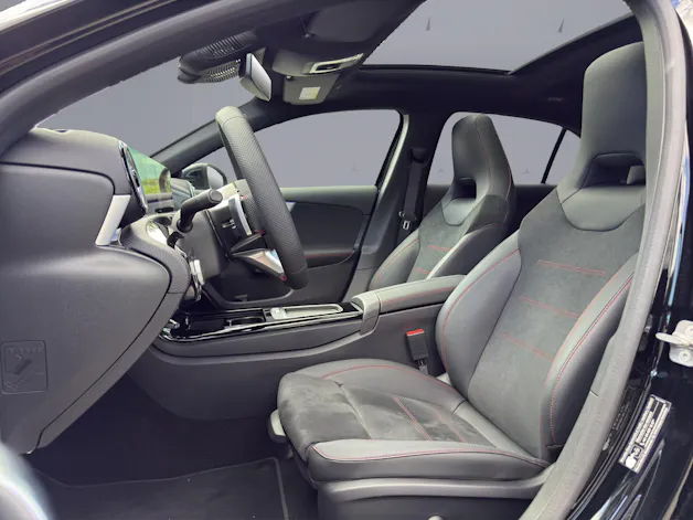 Mercedes-Benz A 200 AMG Line