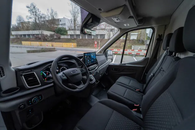 Ford E-Transit Van 350 L3H2 68kWh Trend
