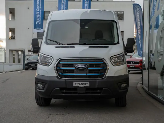 Ford E-Transit Van 350 L3H2 68kWh Trend