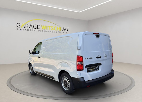 Vehicle image 6 Vehicle image 6