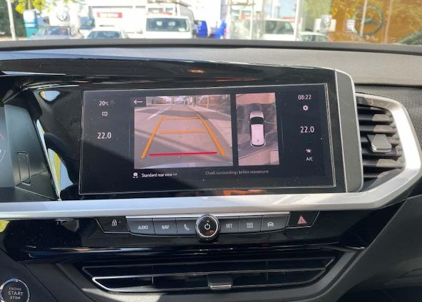 Vehicle image 9 Vehicle image 9