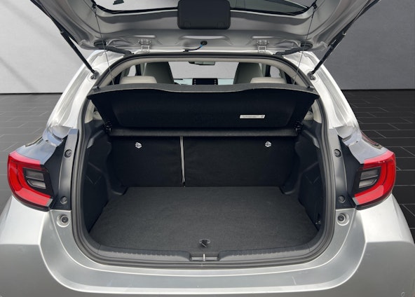 Vehicle image 8 Vehicle image 8