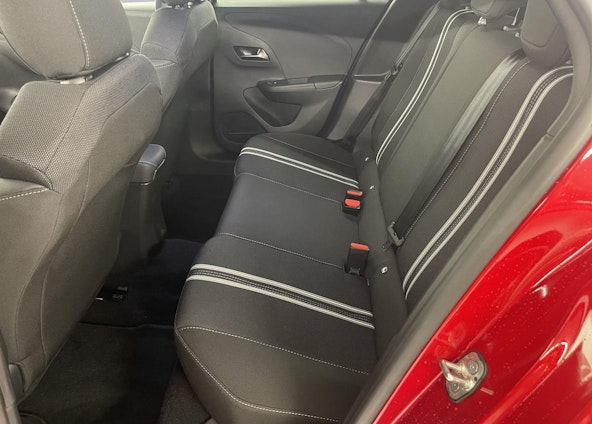 Vehicle image 6 Vehicle image 6